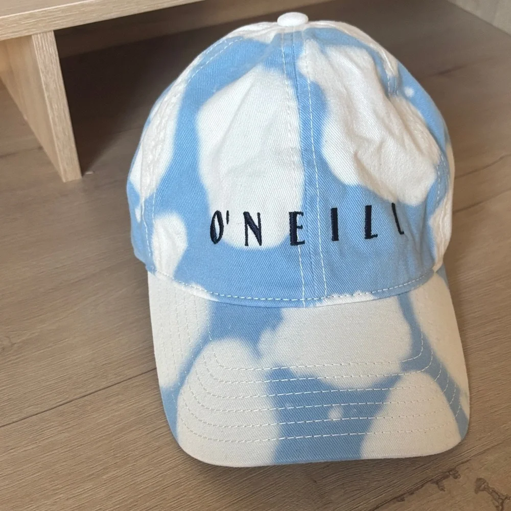 O'Neill Womens Sky Blue and White Tye Dye Hat - Picture 2 of 7